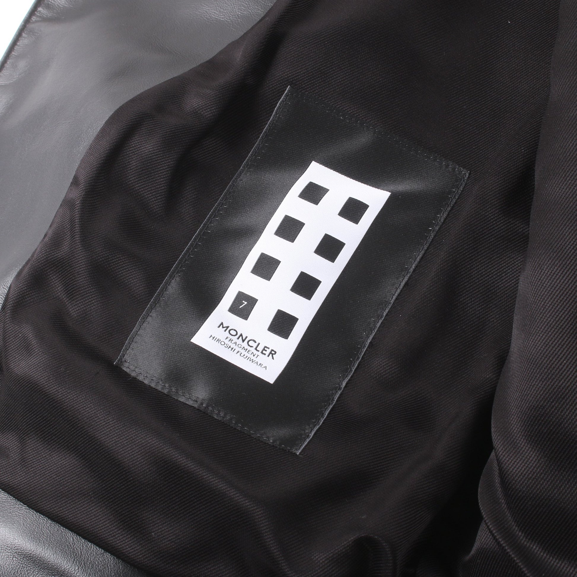 GENIUS 7 FRAGMENT HIROSHI FUJIWARA × Lewis Leathers DWAYNE レザージャケット ライダースジャケット レザー ブラック モンクレール アウター MONCLER