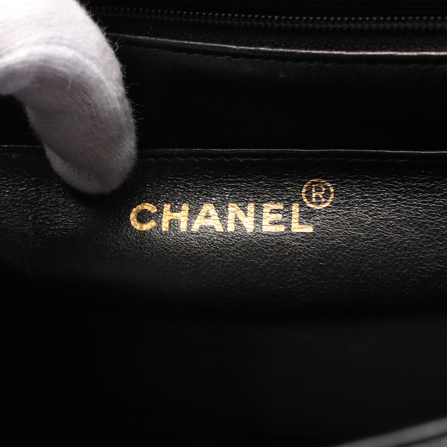 マドモアゼル チェーンショルダーバッグ キャビアスキン ブラック ゴールド金具 シャネル バッグ CHANEL