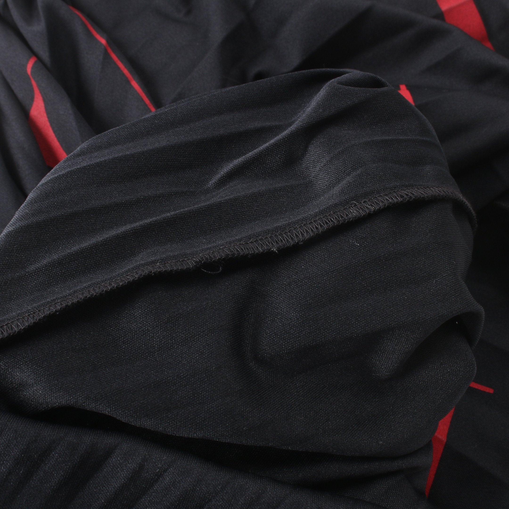 VLTNロゴ プリーツ スカート ブラック ヴァレンティノ – RECLO