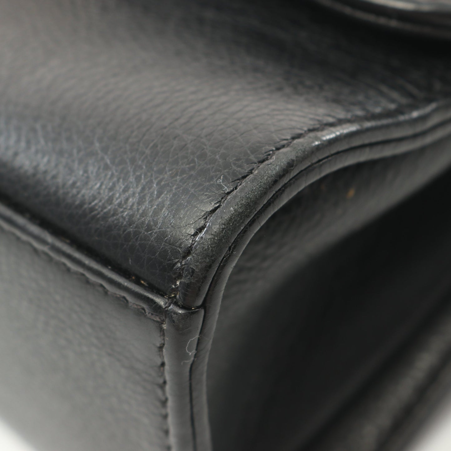 マトラッセ クリックラベル チェーンショルダーバッグ レザー ブラック ゴールド金具 2WAY シャネル バッグ CHANEL