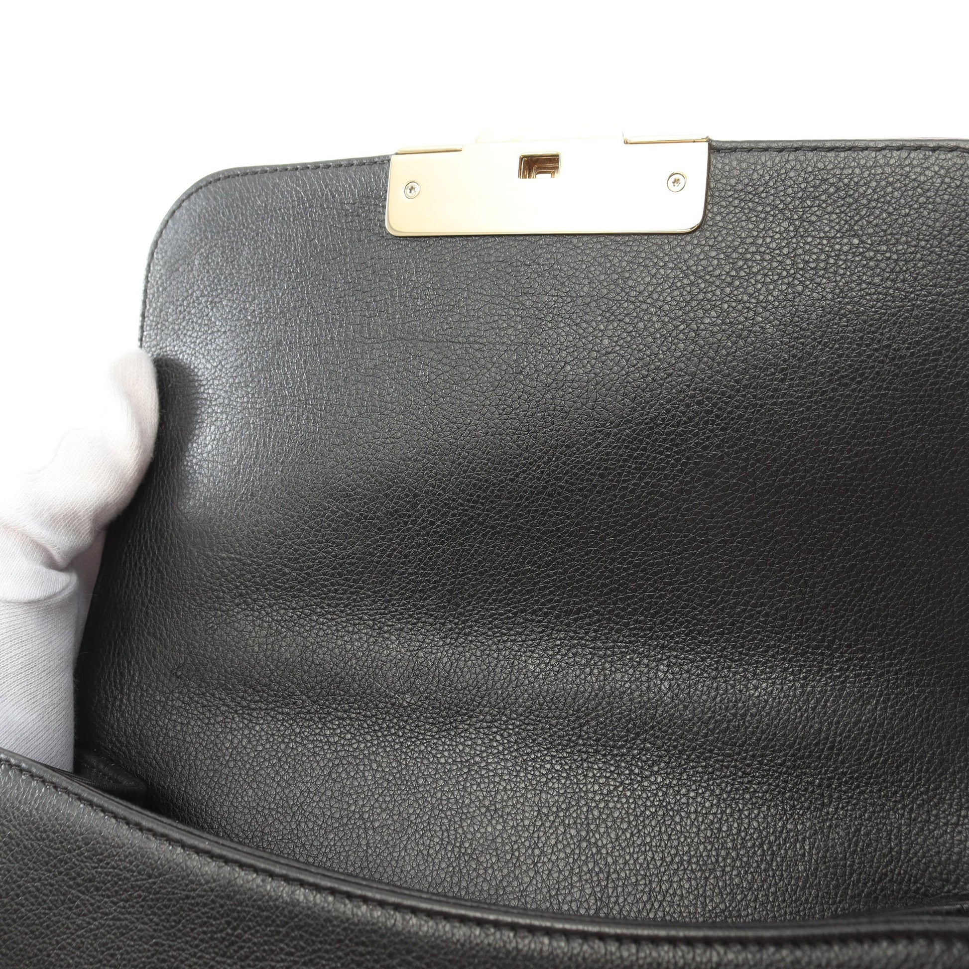 マトラッセ クリックラベル チェーンショルダーバッグ レザー ブラック ゴールド金具 2WAY シャネル バッグ CHANEL