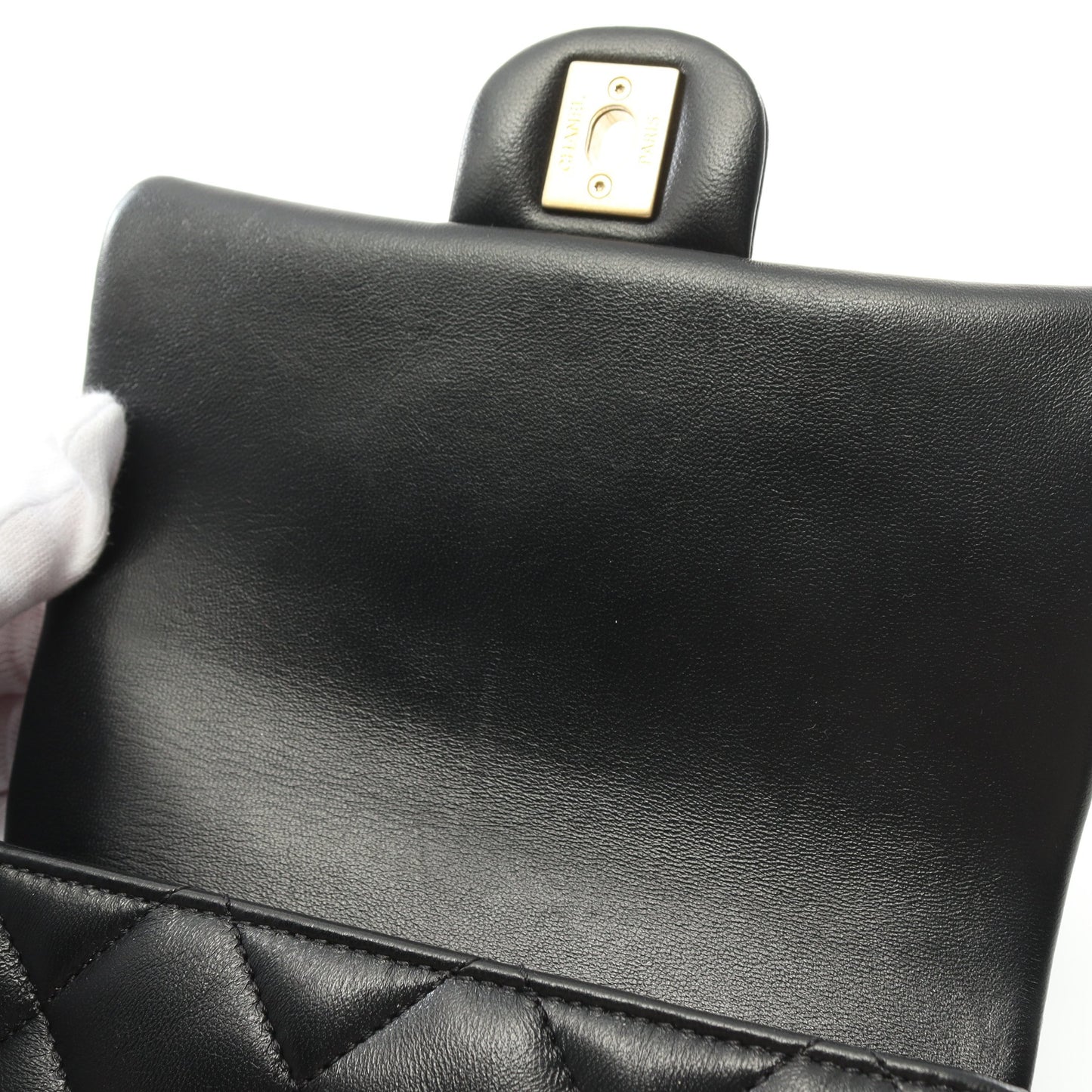 マトラッセ チェーンショルダーバッグ ラムスキン ブラック ゴールド金具 シャネル バッグ CHANEL