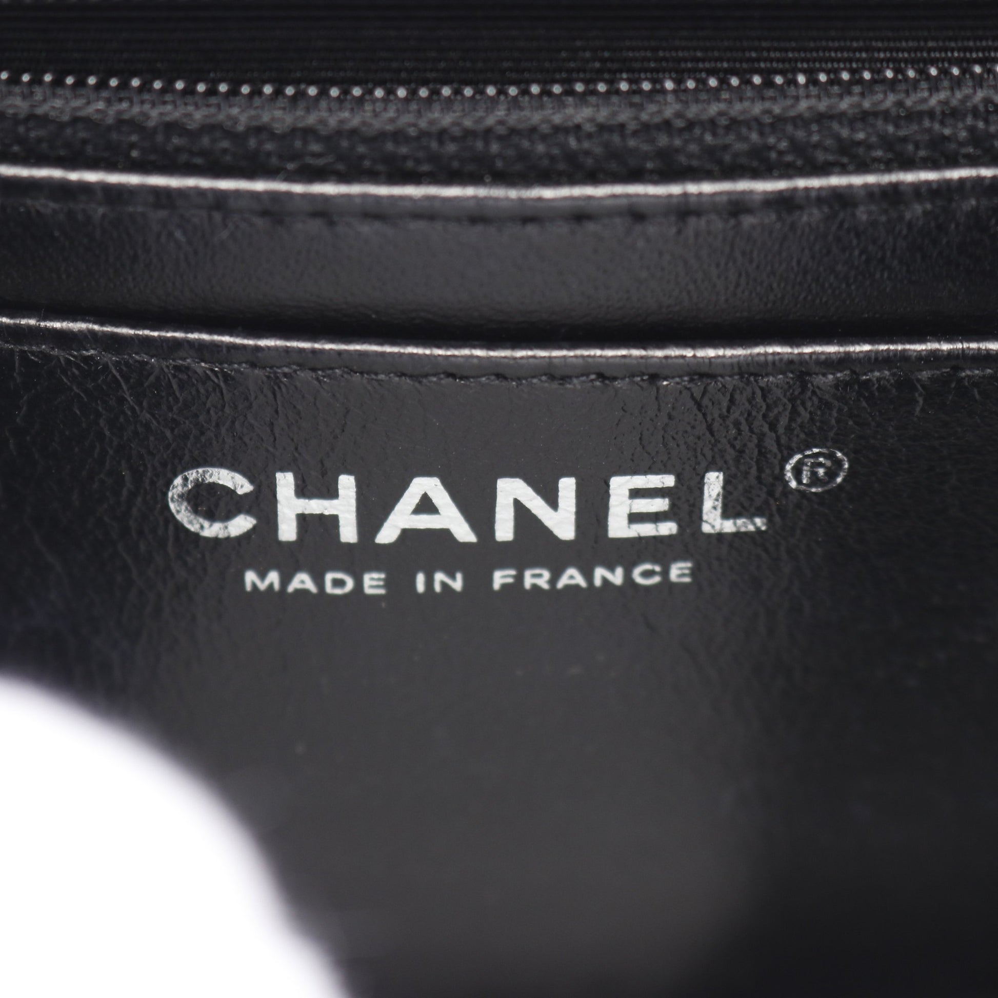 ミニマトラッセ チェーンショルダーバッグ キャビアスキン ブラック シルバー金具 シャネル バッグ CHANEL