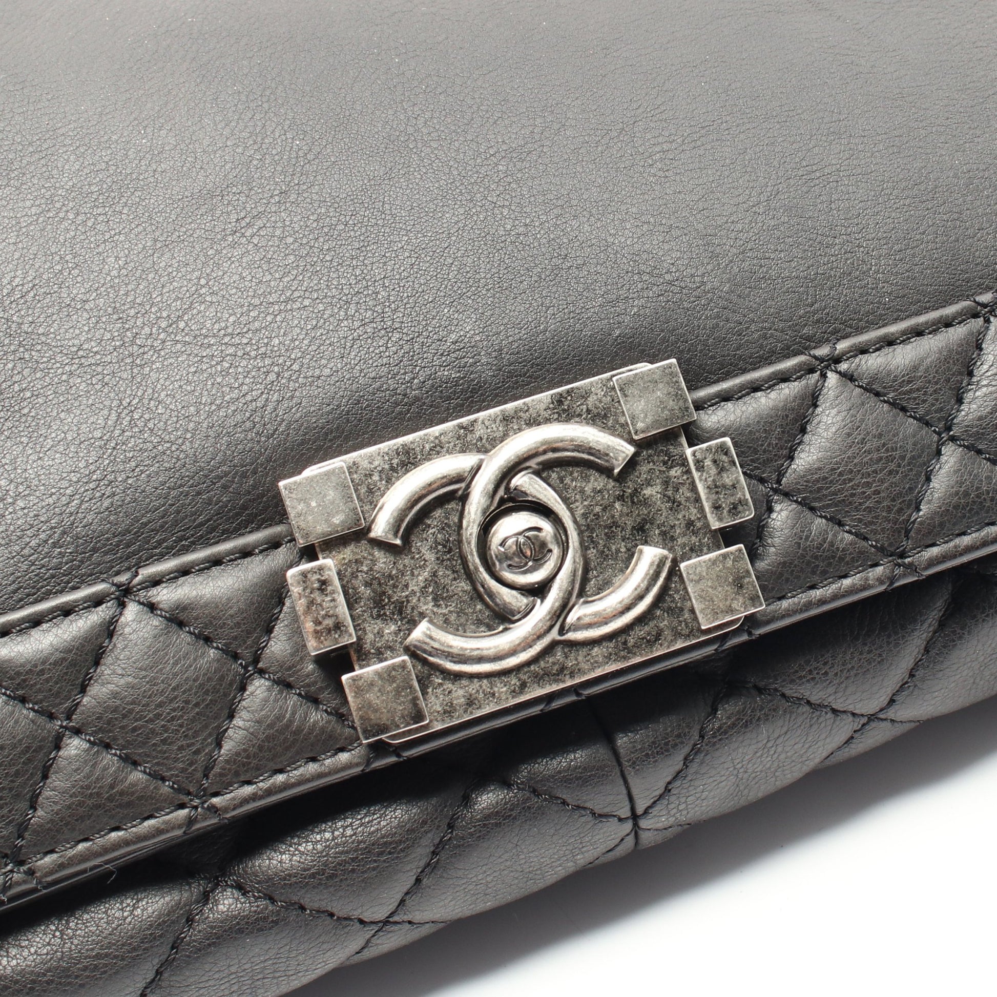 ボーイシャネル Wチェーンショルダーバッグ レザー ブラック アンティークシルバー金具 シャネル バッグ CHANEL