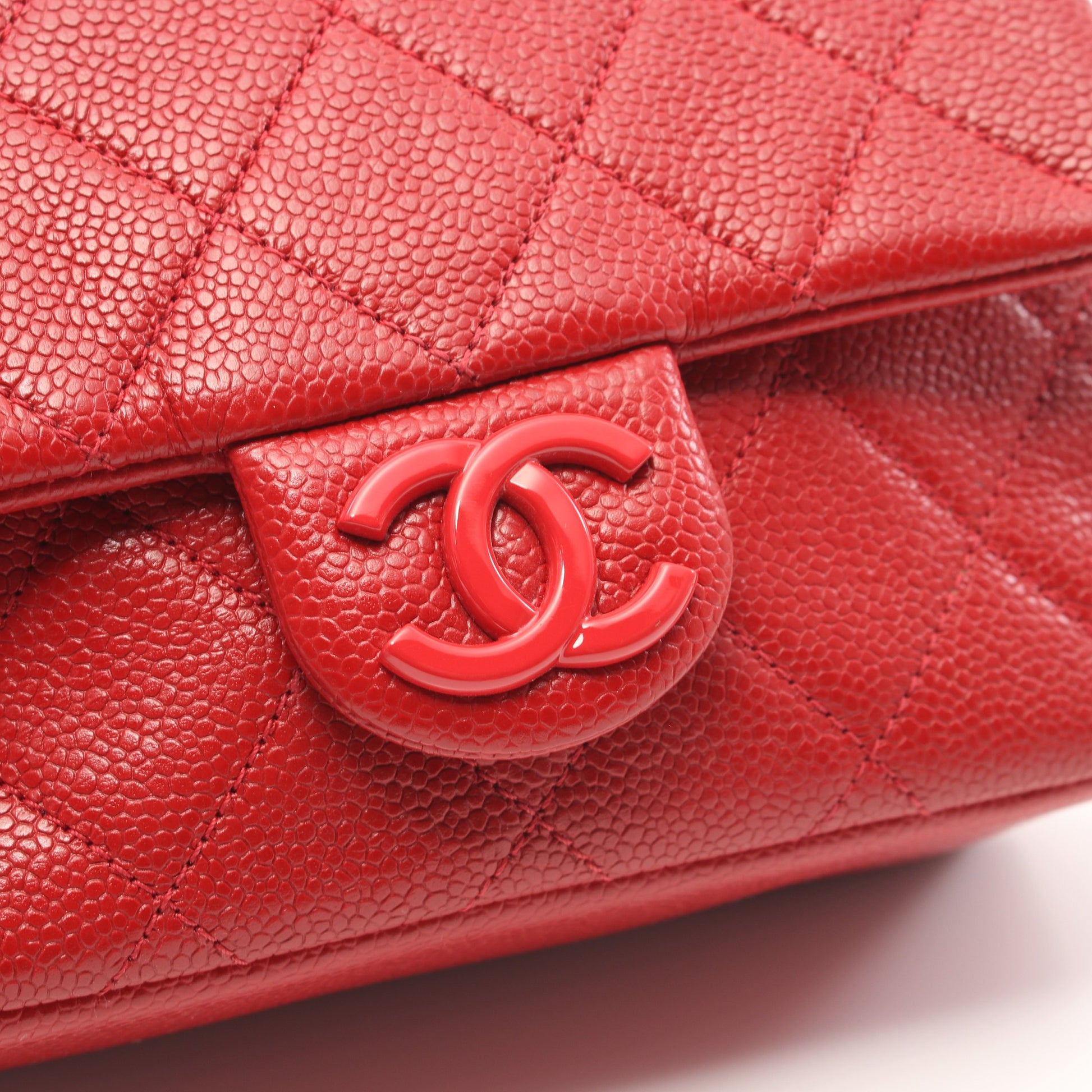 マトラッセ チェーンショルダーバッグ キャビアスキン レッド レッド金具 シャネル バッグ CHANEL