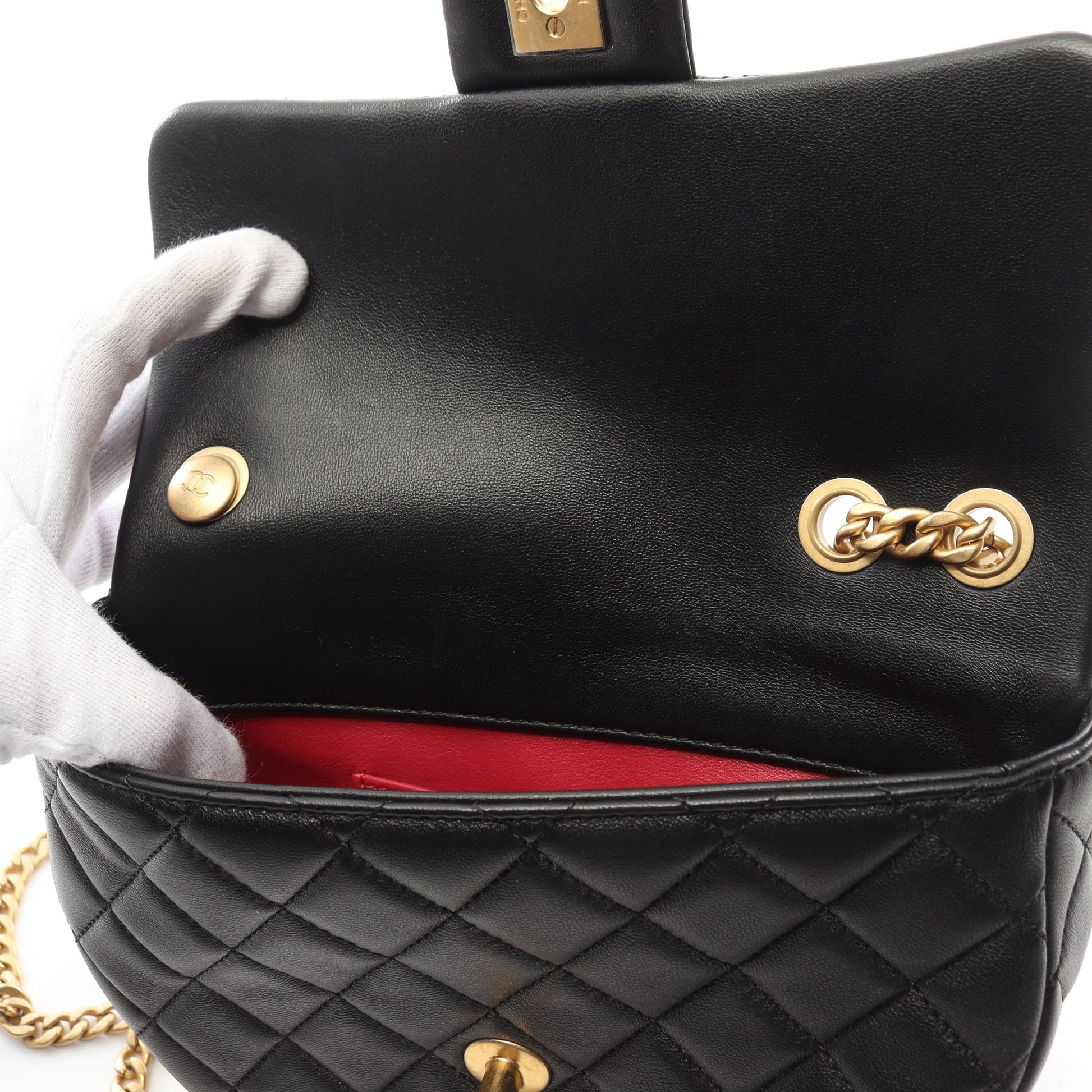マトラッセ チェーンショルダーバッグ ラムスキン ブラック ゴールド金具 シャネル バッグ CHANEL