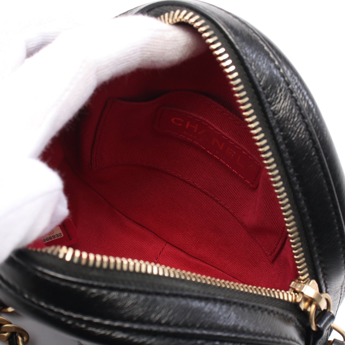 マトラッセ ラウンド ミニ チェーンショルダーバッグ レザー ブラック ゴールド金具 シャネル バッグ CHANEL