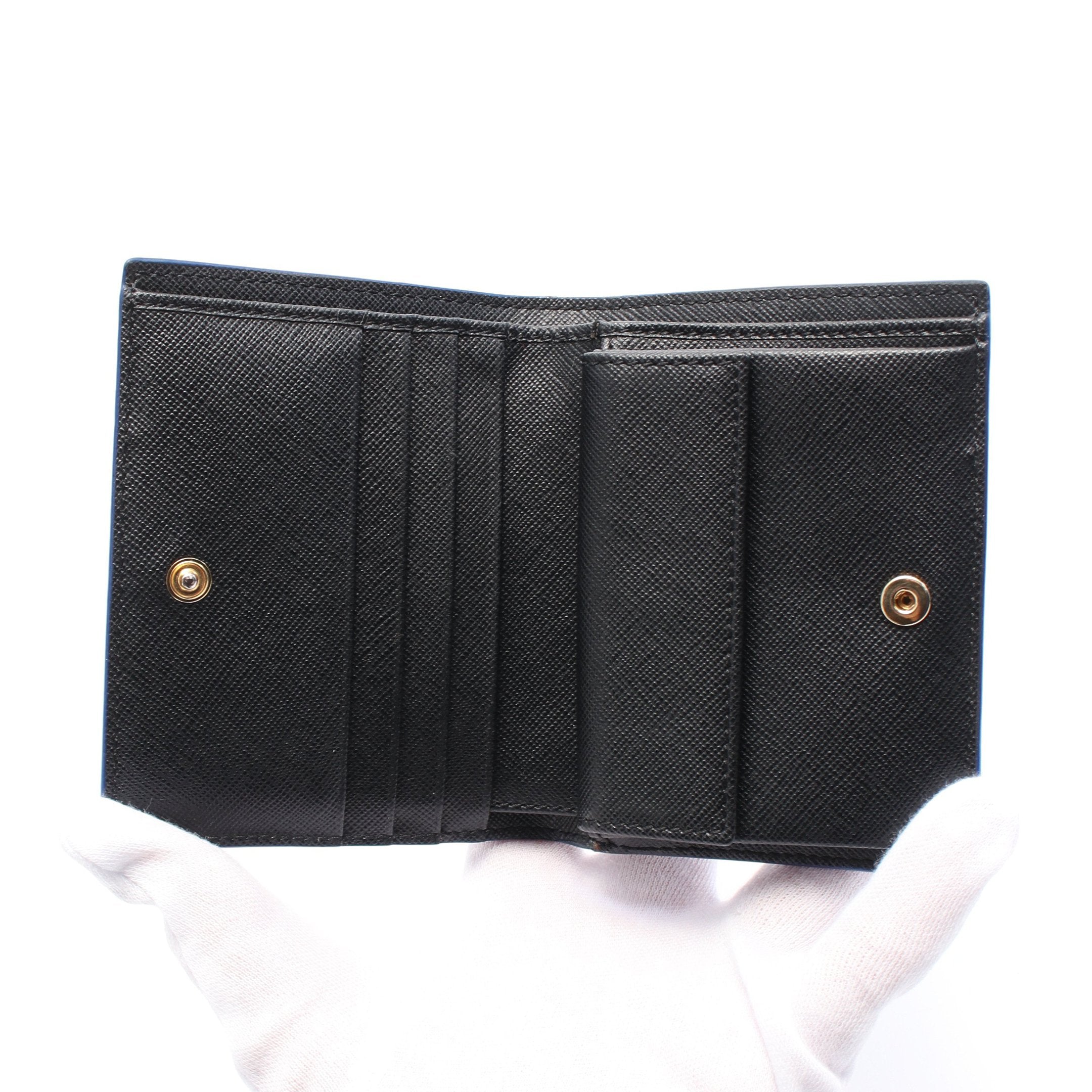 バイフォールドウォレット 二つ折り財布 コンパクトウォレット レザー