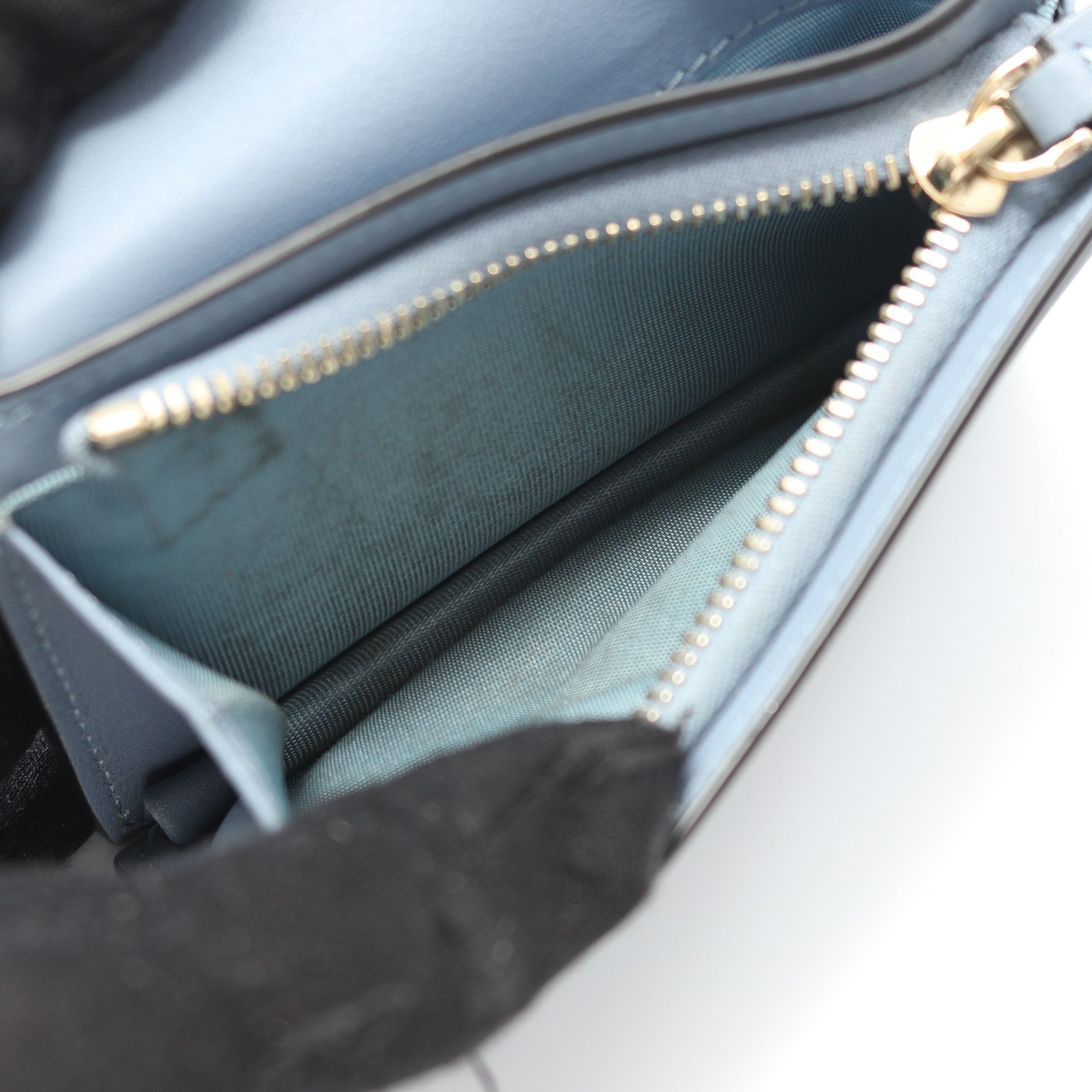 ロックスタッズ 二つ折り財布 レザー ブルーグレー ヴァレンティノ