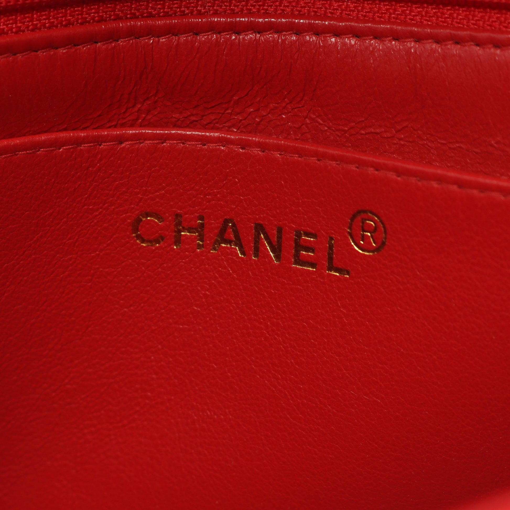 マトラッセ ダイアナフラップ チェーンショルダーバッグ ラムスキン レッド ゴールド金具 シャネル バッグ CHANEL