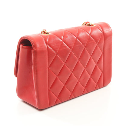 マトラッセ ダイアナフラップ チェーンショルダーバッグ ラムスキン レッド ゴールド金具 シャネル バッグ CHANEL