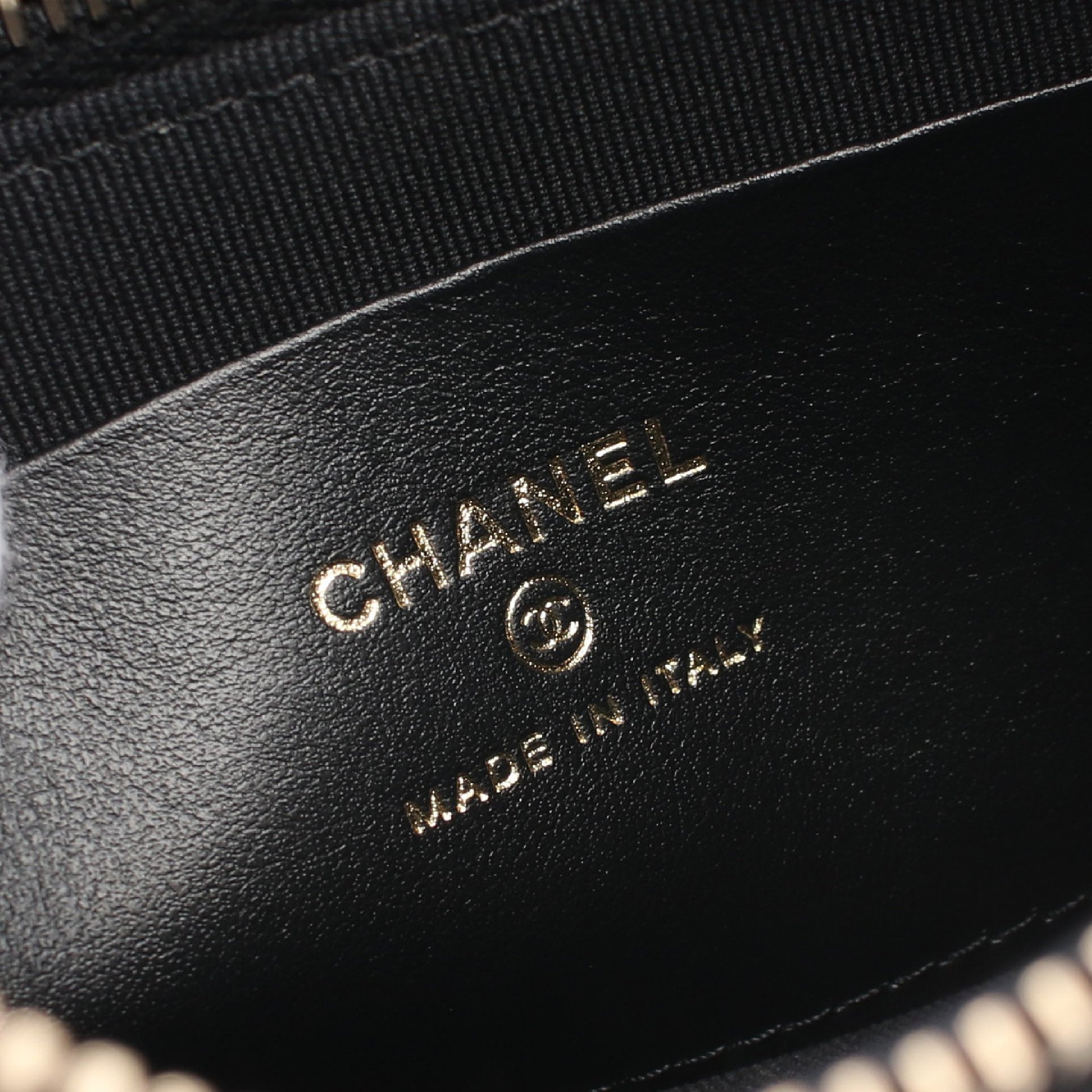 マトラッセ チェーンショルダーバッグ ラムスキン ブラック ゴールド金具 2WAY シャネル バッグ CHANEL