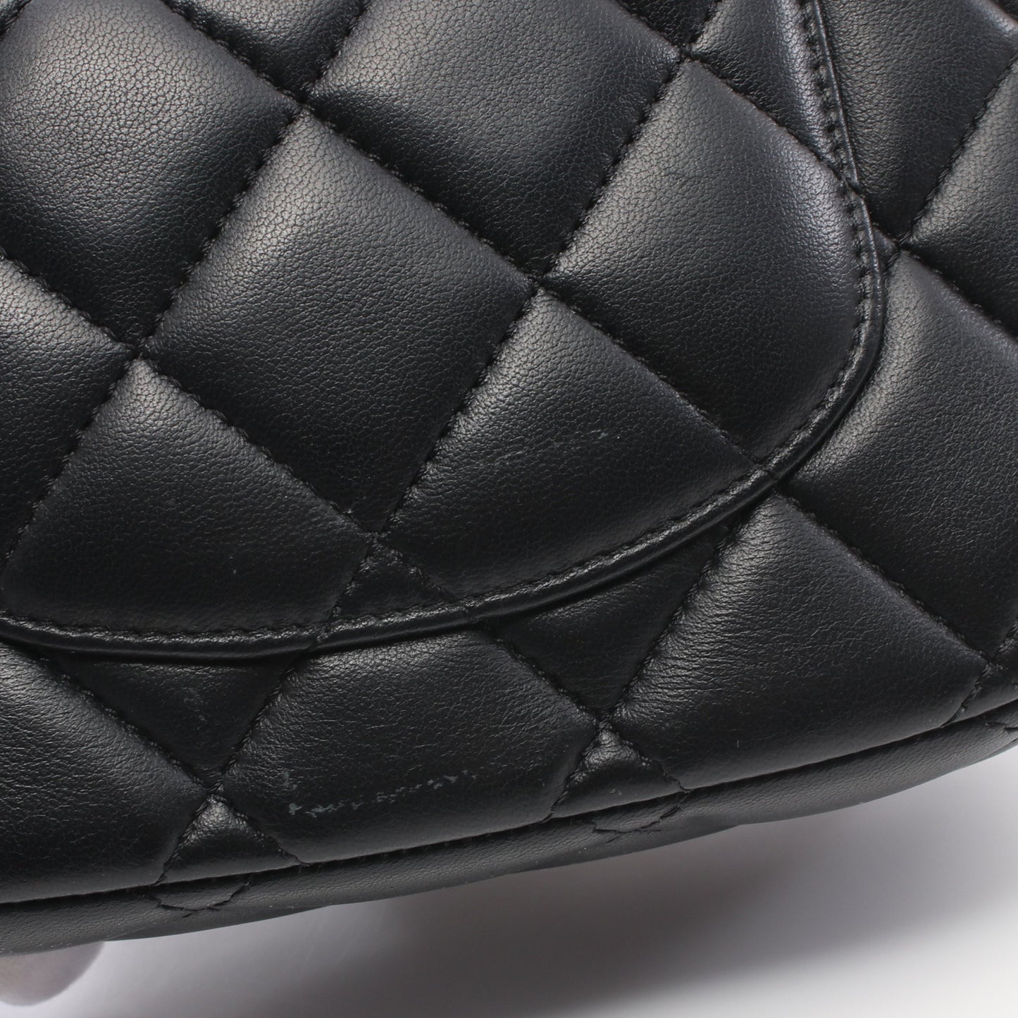 ミニマトラッセ チェーンショルダーバッグ ラムスキン ブラック ゴールド金具 シャネル バッグ CHANEL