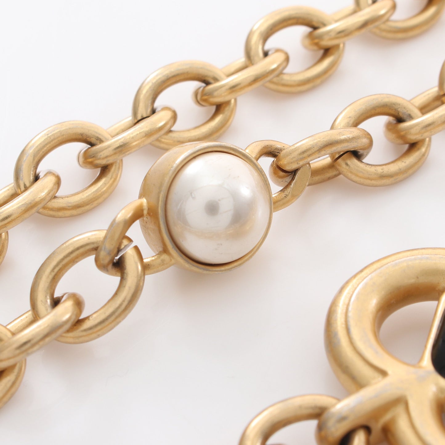 ミニマトラッセ チェーンショルダーバッグ ラムスキン ブラック ゴールド金具 シャネル バッグ CHANEL