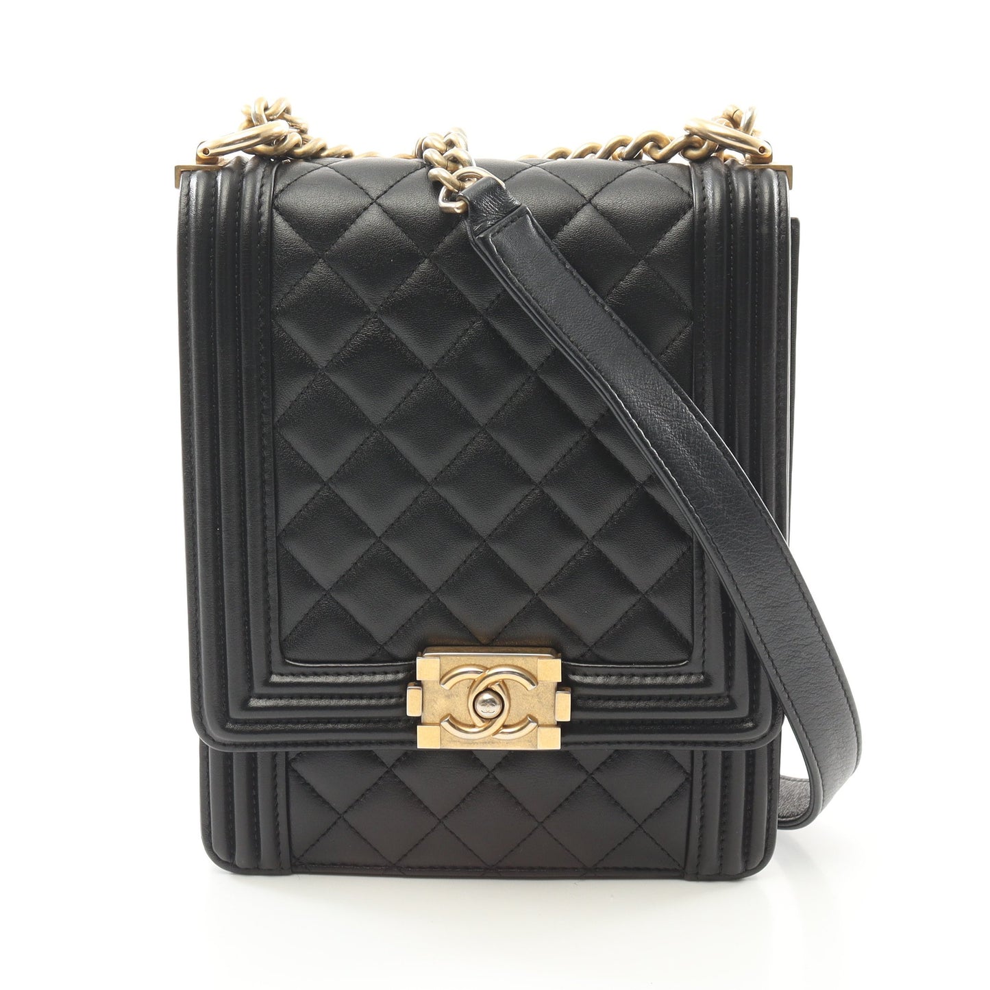 ボーイシャネル マトラッセ チェーンショルダーバッグ ラムスキン ブラック ゴールド金具 シャネル バッグ CHANEL