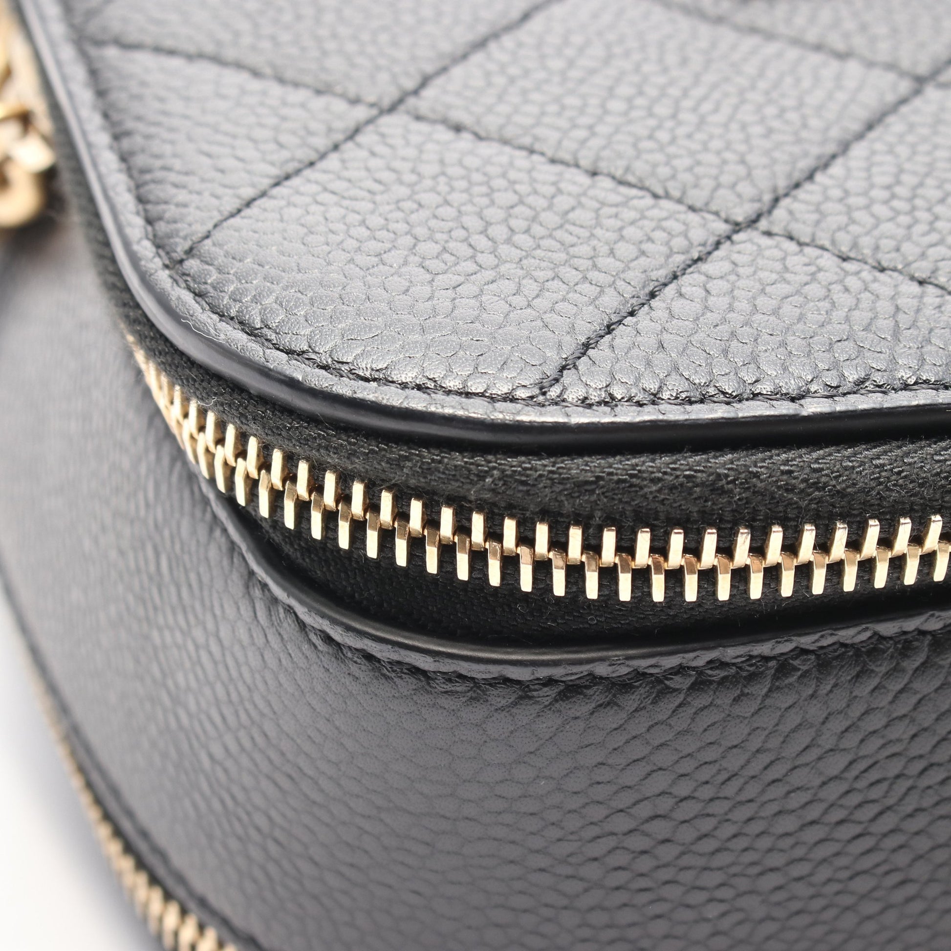 マトラッセ ビジネスバッグ キャビアスキン ブラック ゴールド金具 2WAY シャネル バッグ CHANEL