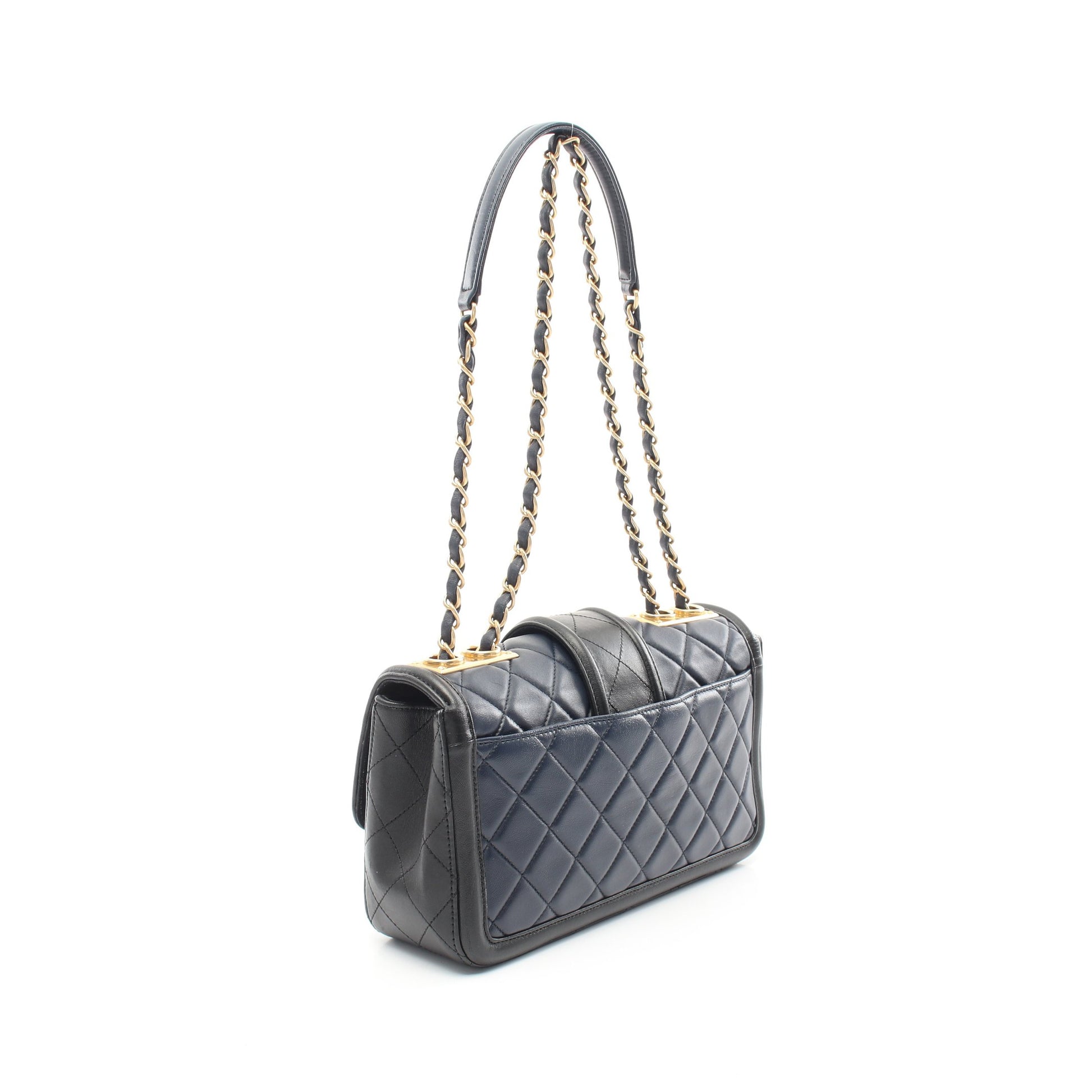 マトラッセ チェーンショルダーバッグ ラムスキン ネイビー ブラック ゴールド金具 シャネル バッグ CHANEL