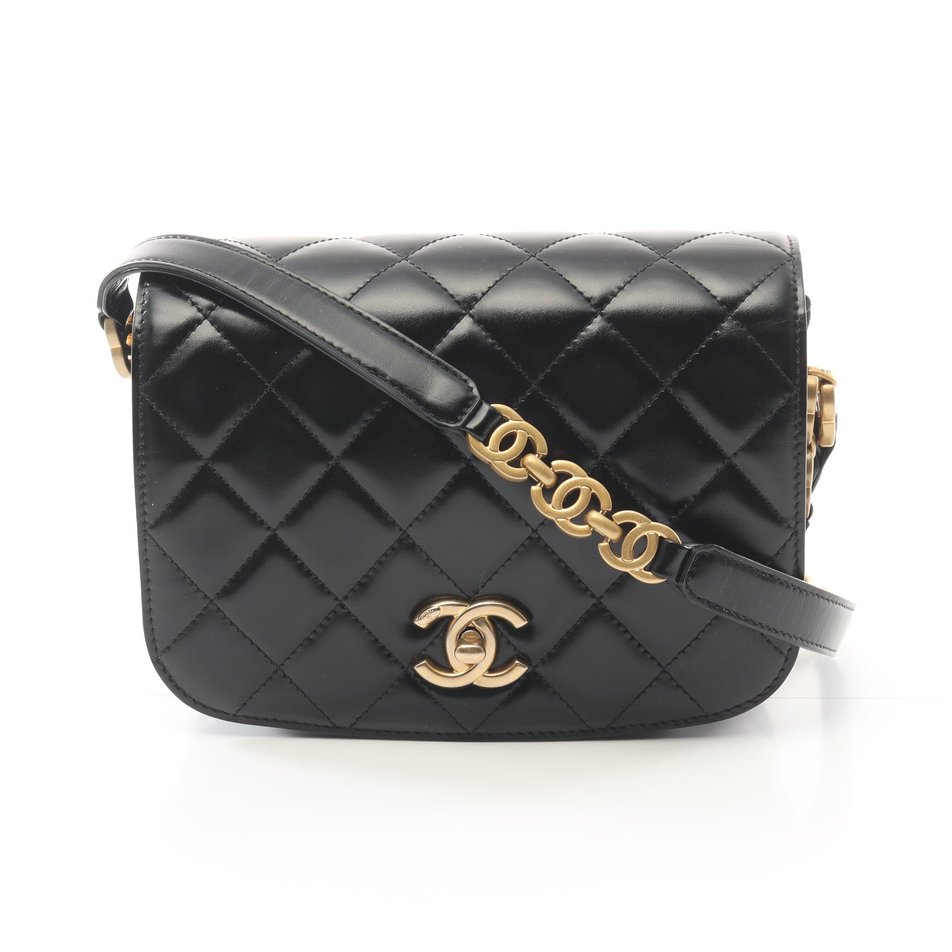 マトラッセ ショルダーバッグ レザー スエード ブラック ゴールド金具 シャネル バッグ CHANEL