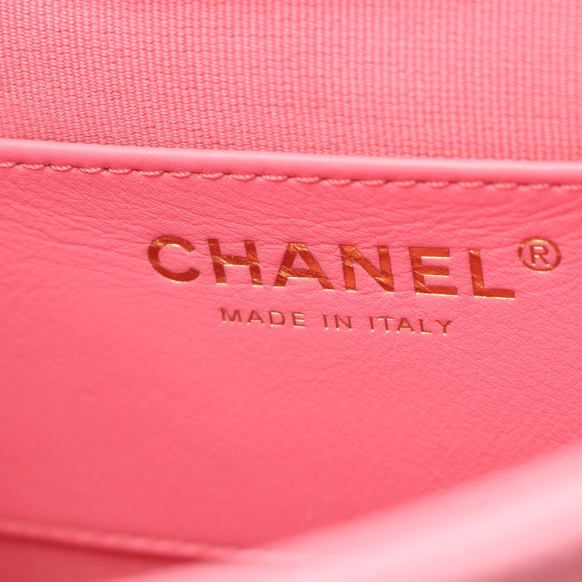 マトラッセ チェーンショルダーバッグ キャビアスキン ピンク ゴールド金具 シャネル バッグ CHANEL