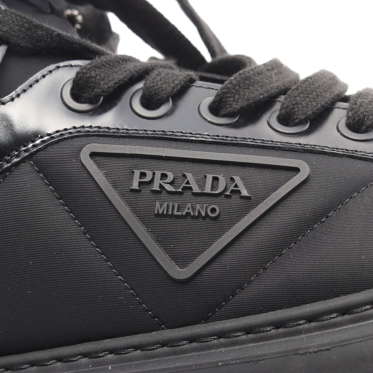 Re-Nylon マクロ ハイトップ ハイカットスニーカー ナイロン レザー ブラック プラダ シューズ PRADA