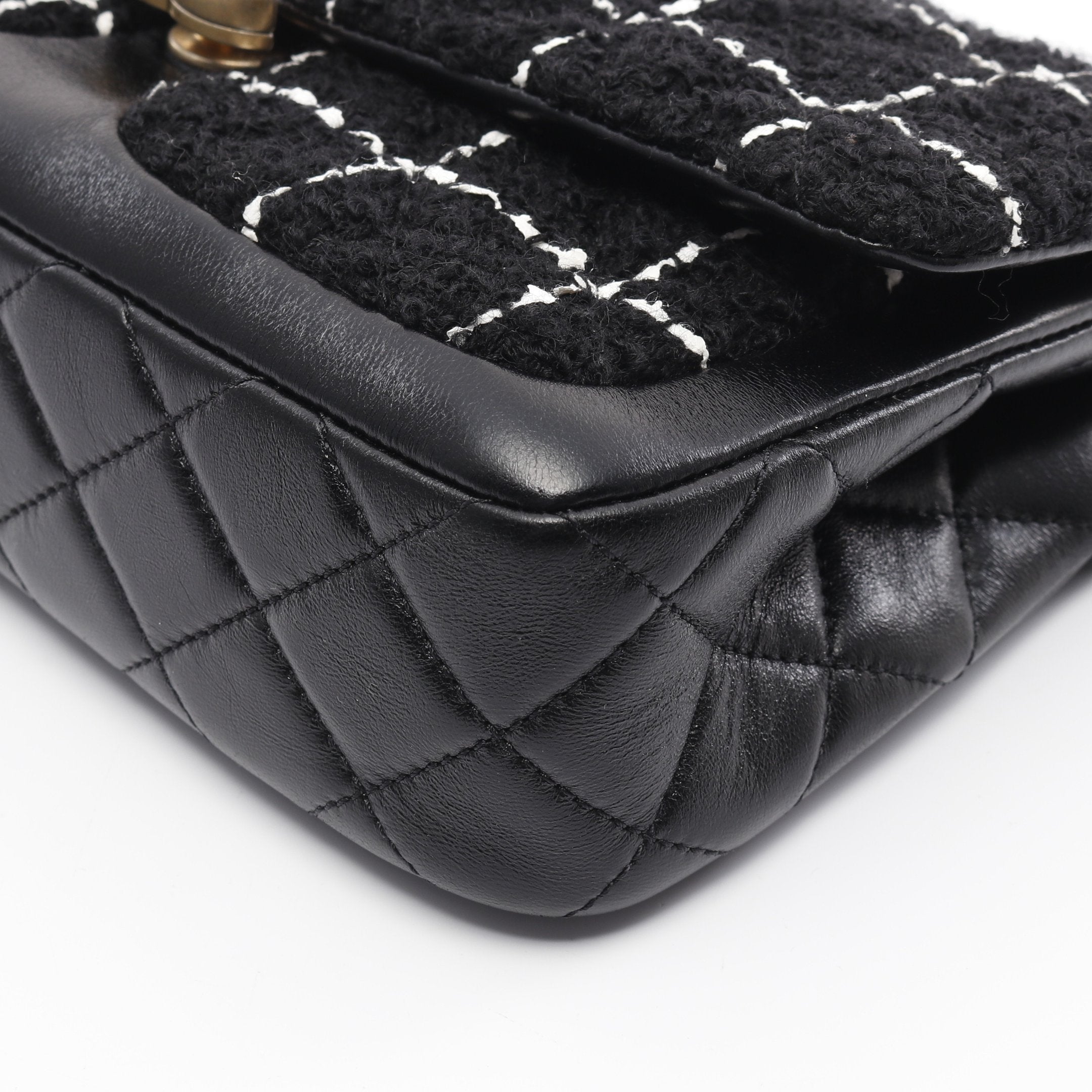 マトラッセ Wチェーンショルダーバッグ チェック ラムスキン ツイード