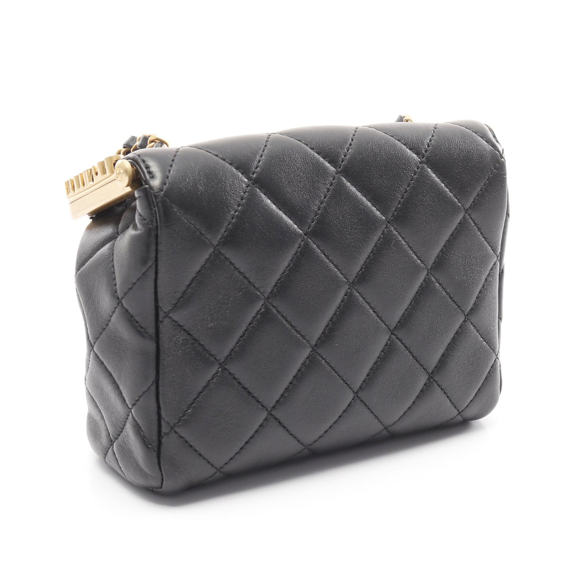 マトラッセ チェーンショルダーバッグ ラインストーン フェイクパール ラムスキン ブラック ゴールド金具 シャネル バッグ CHANEL