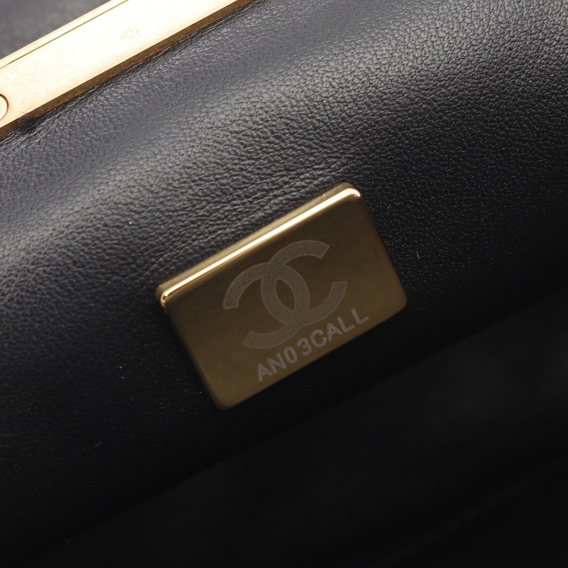 マトラッセ チェーンショルダーバッグ ラインストーン フェイクパール ラムスキン ブラック ゴールド金具 シャネル バッグ CHANEL