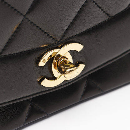 マトラッセ ダイアナフラップ チェーンショルダーバッグ ラムスキン ブラック ゴールド金具 シャネル バッグ CHANEL