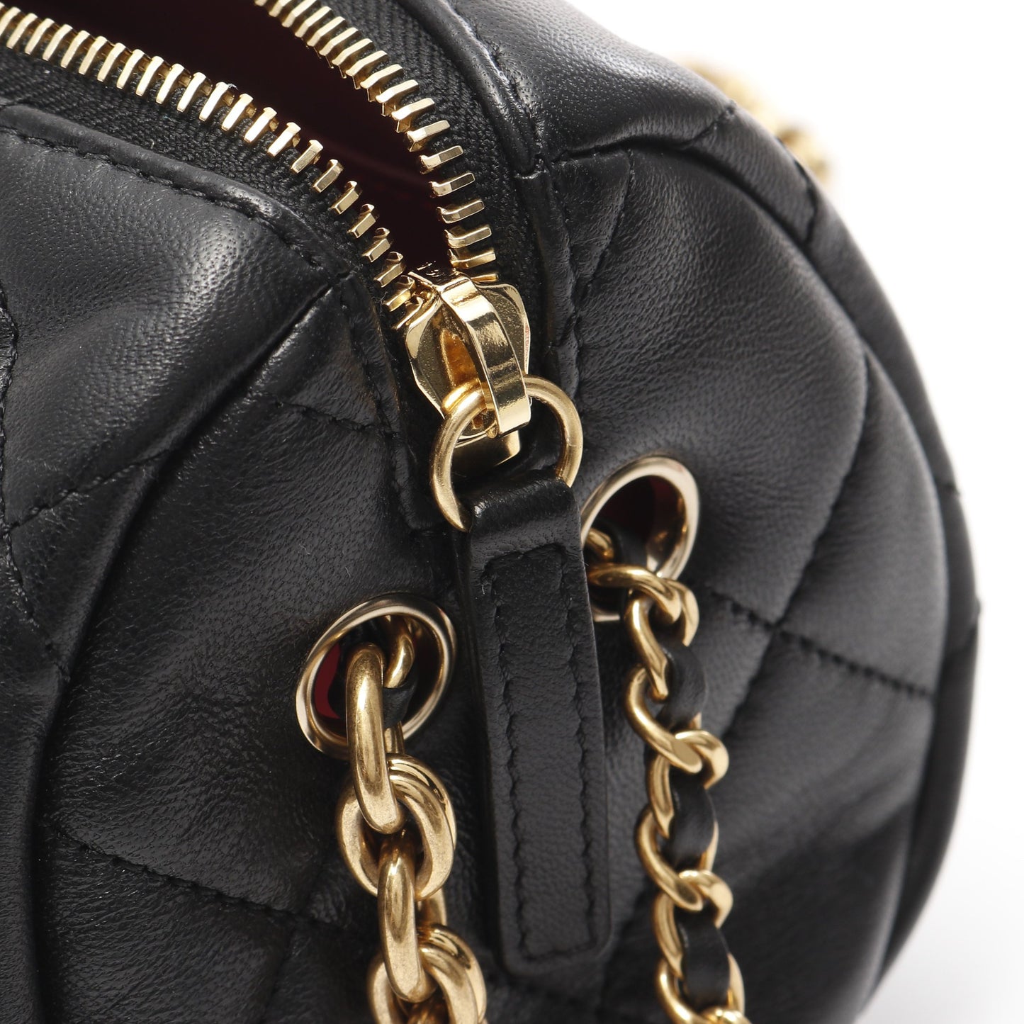 ミニ ボーリング バッグ マトラッセ チェーンショルダーバッグ ラムスキン ブラック ゴールド金具 シャネル バッグ CHANEL