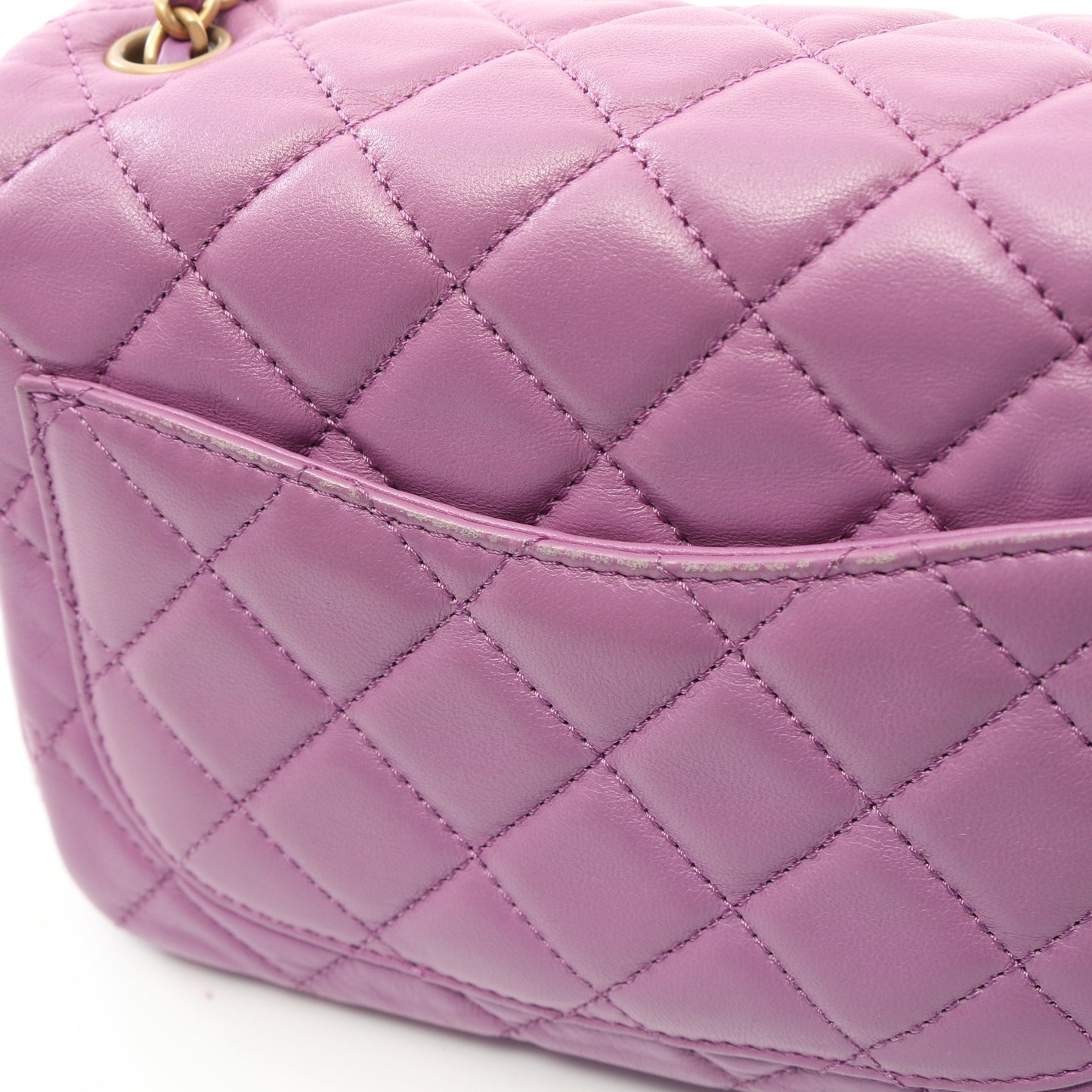 チェーンショルダーバッグ ラムスキン パープル ゴールド金具 シャネル バッグ CHANEL