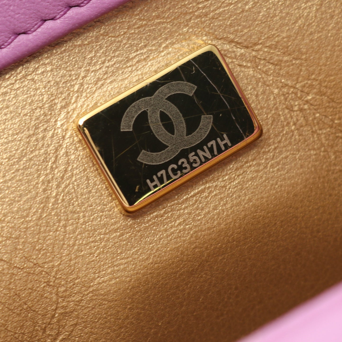 チェーンショルダーバッグ ラムスキン パープル ゴールド金具 シャネル バッグ CHANEL