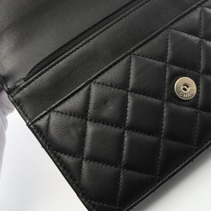 マトラッセ チェーンウォレット ラムスキン ブラック ゴールド金具 フェイクパール シャネル バッグ CHANEL