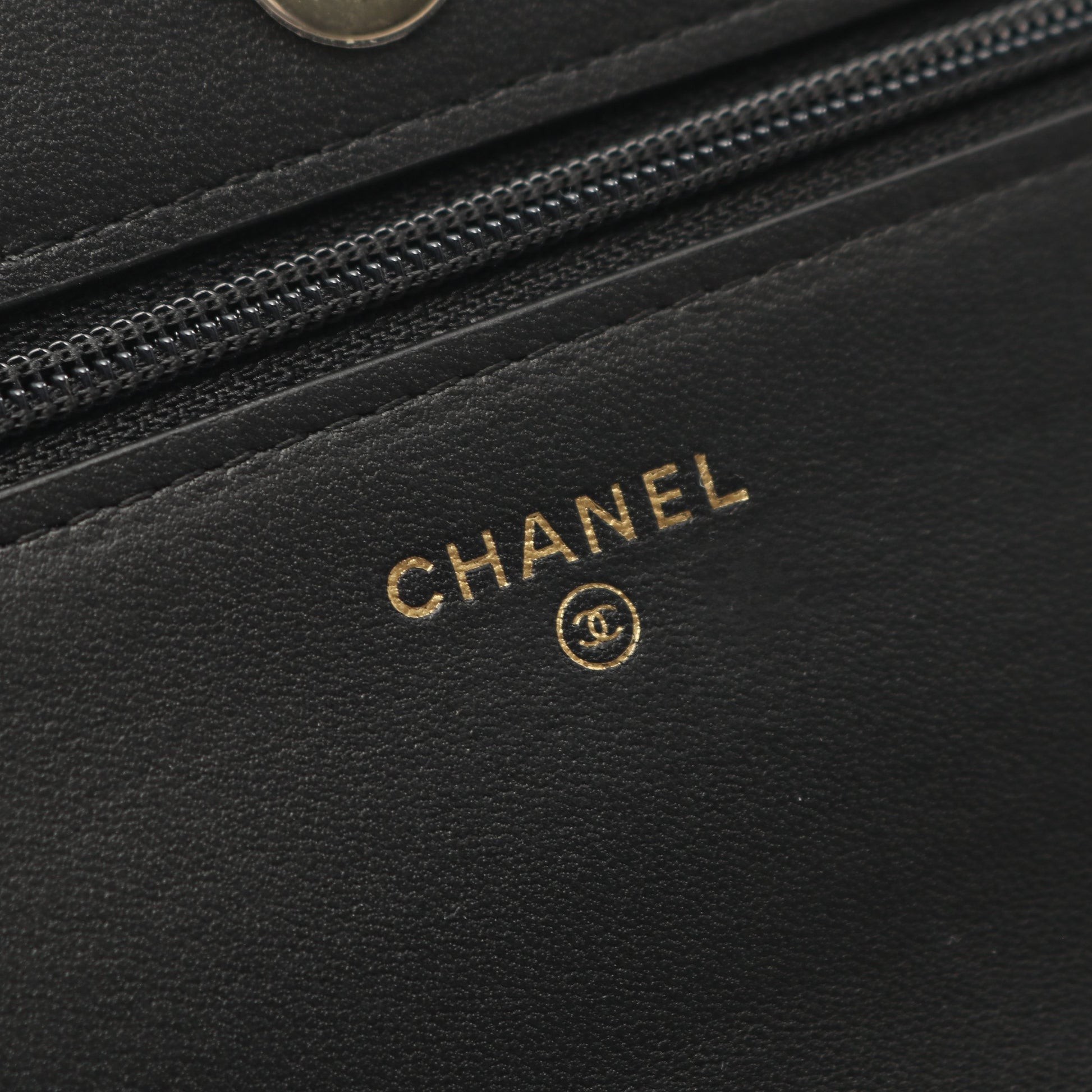 マトラッセ チェーンウォレット ラムスキン ブラック ゴールド金具 フェイクパール シャネル バッグ CHANEL
