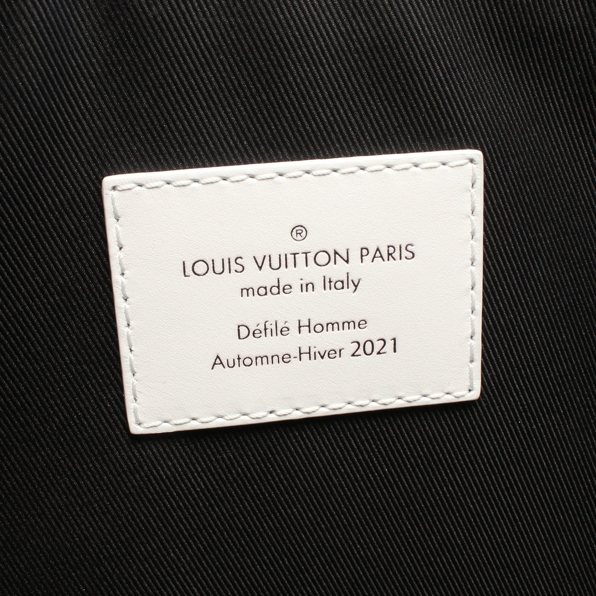 エブリデイLV ニュースペーパー クラッチバッグ レザー オフホワイト マルチカラー ルイヴィトン バッグ LOUIS VUITTON