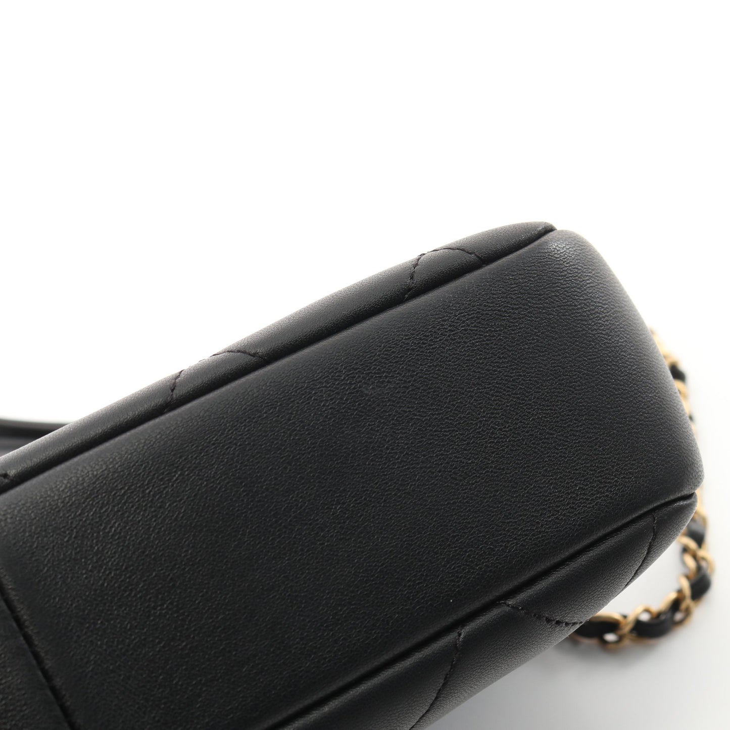 マトラッセ チェーンショルダーバッグ ラムスキン ブラック ゴールド金具 シャネル バッグ CHANEL