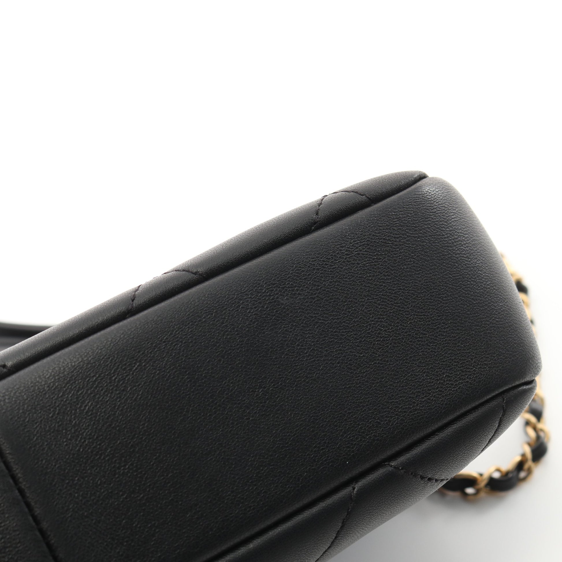 マトラッセ チェーンショルダーバッグ ラムスキン ブラック ゴールド金具 シャネル バッグ CHANEL