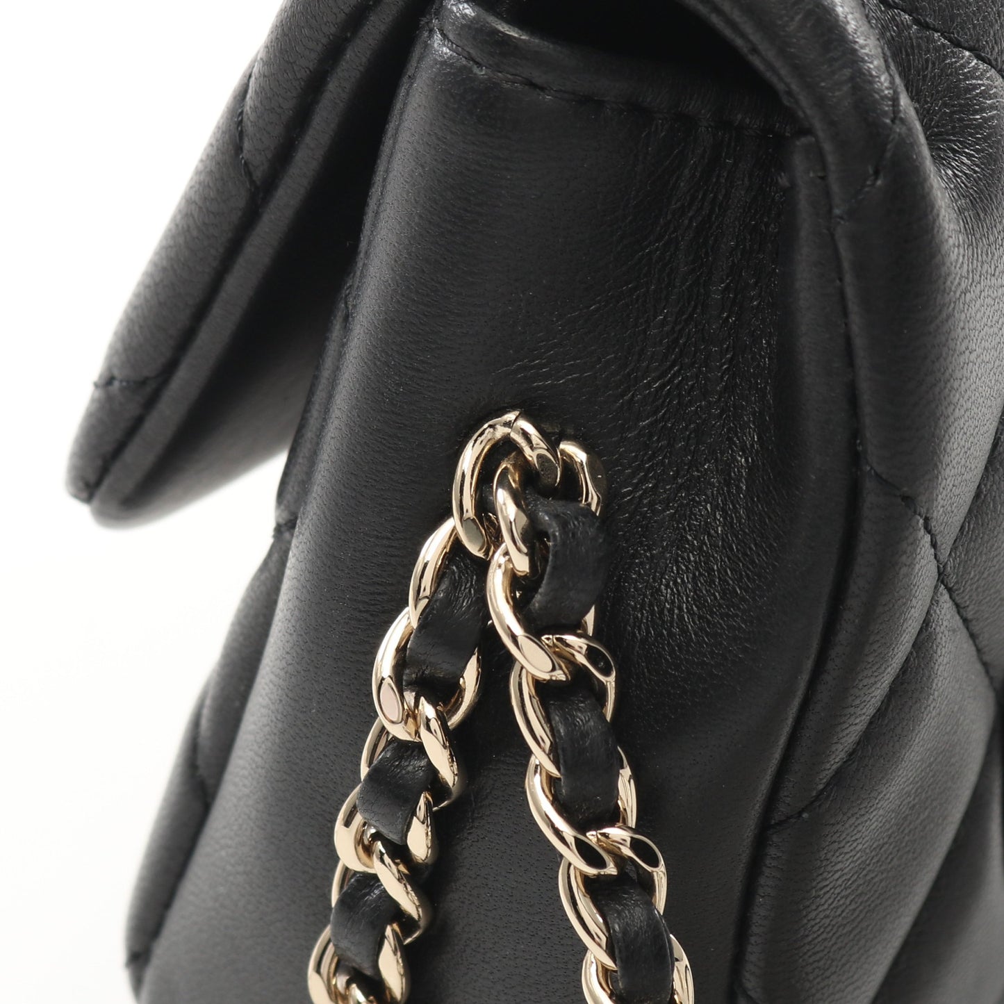 マトラッセ スモールフラップ パール チェーンショルダーバッグ ラムスキン ブラック ゴールド金具 シャネル バッグ CHANEL