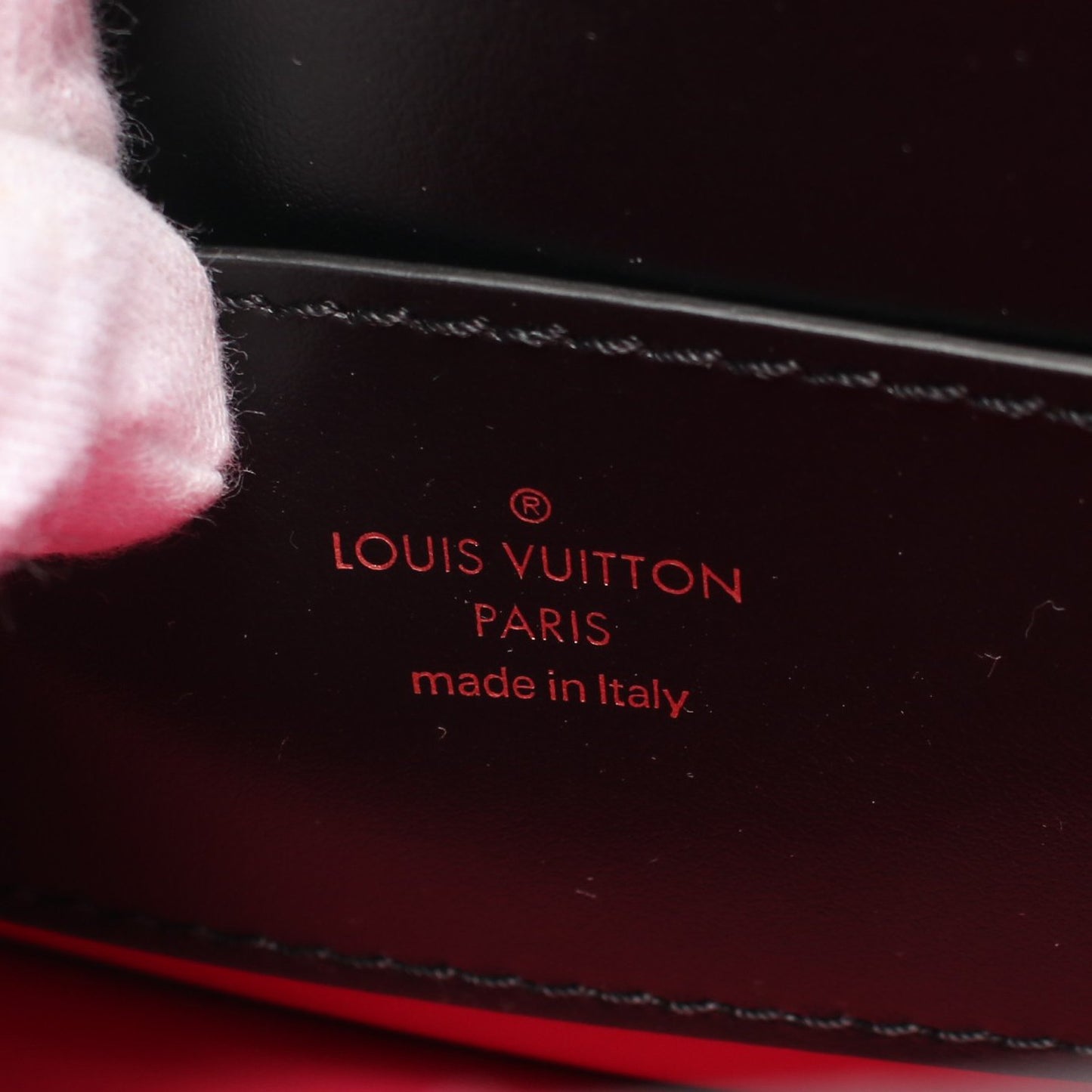 LV PONT9 LVポンヌフ ノワール ショルダーバッグ レザー ブラック ルイヴィトン バッグ LOUIS VUITTON