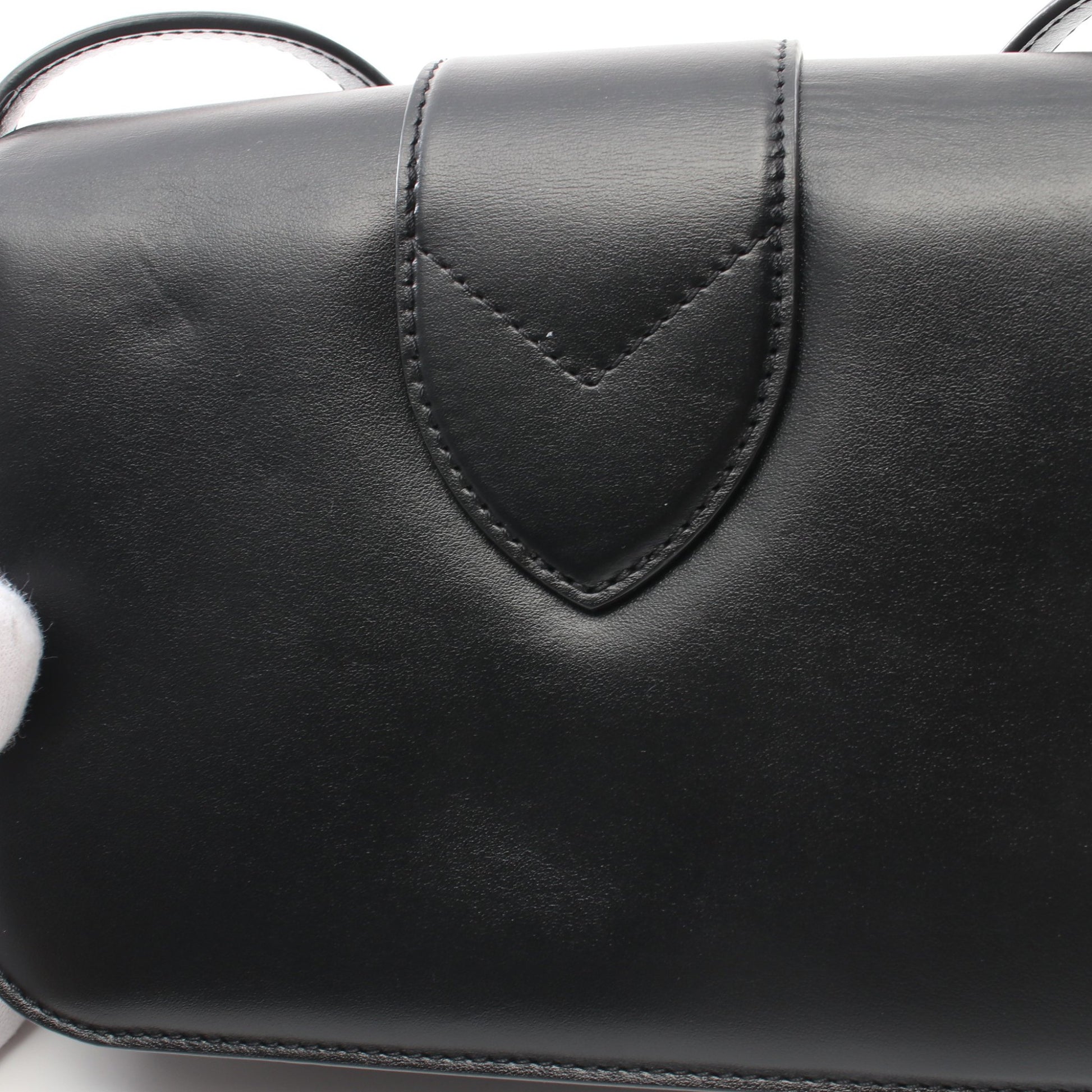 LV PONT9 LVポンヌフ ノワール ショルダーバッグ レザー ブラック ルイヴィトン バッグ LOUIS VUITTON