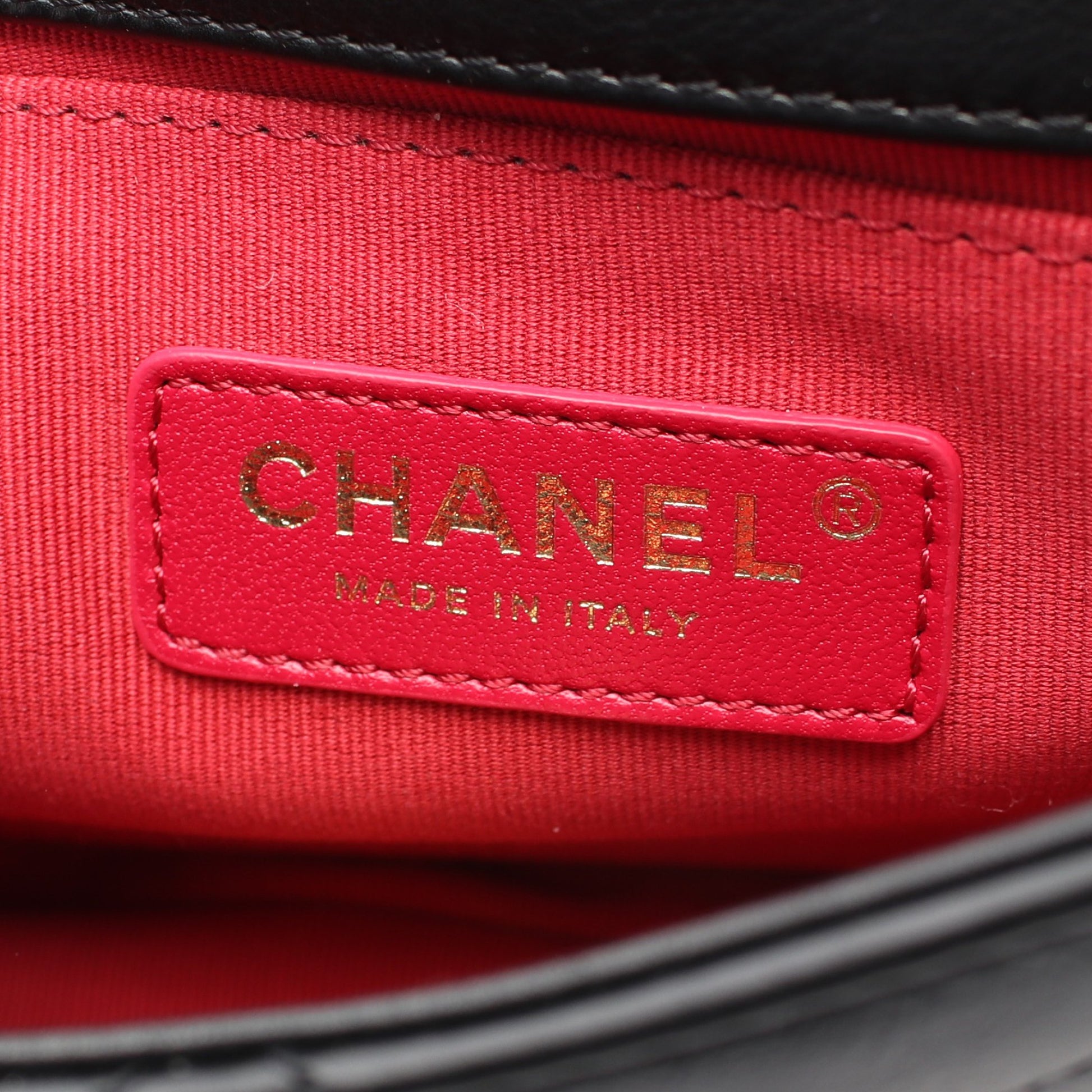 マトラッセ スモール フラップ チェーンショルダーバッグ ラムスキン ブラック ゴールド金具 シャネル バッグ CHANEL