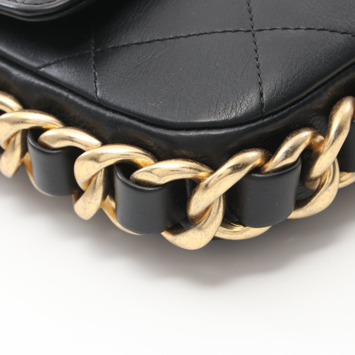 マトラッセ スモール フラップ チェーンショルダーバッグ ラムスキン ブラック ゴールド金具 シャネル バッグ CHANEL