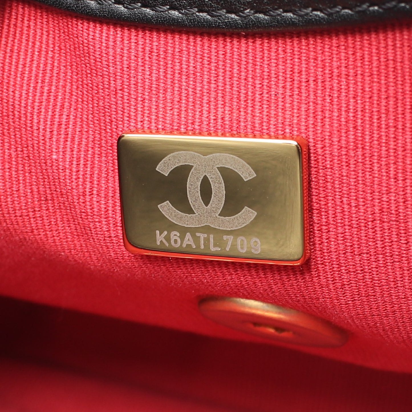マトラッセ スモール フラップ チェーンショルダーバッグ ラムスキン ブラック ゴールド金具 シャネル バッグ CHANEL