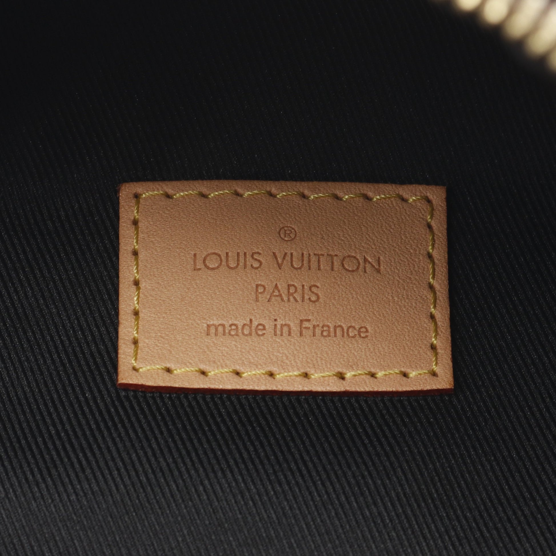 バムバッグ モノグラム ボディバッグ ウエストバッグ PVC レザー ブラウン ルイヴィトン バッグ LOUIS VUITTON