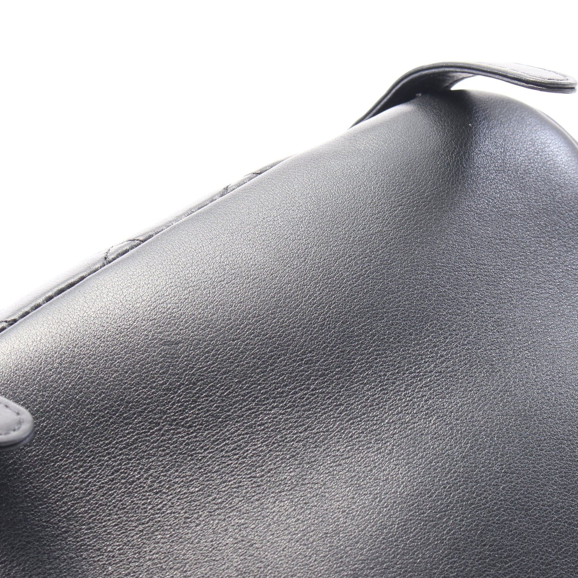 マトラッセ バックパック リュックサック ラムスキン ブラック ゴールド金具 シャネル バッグ CHANEL