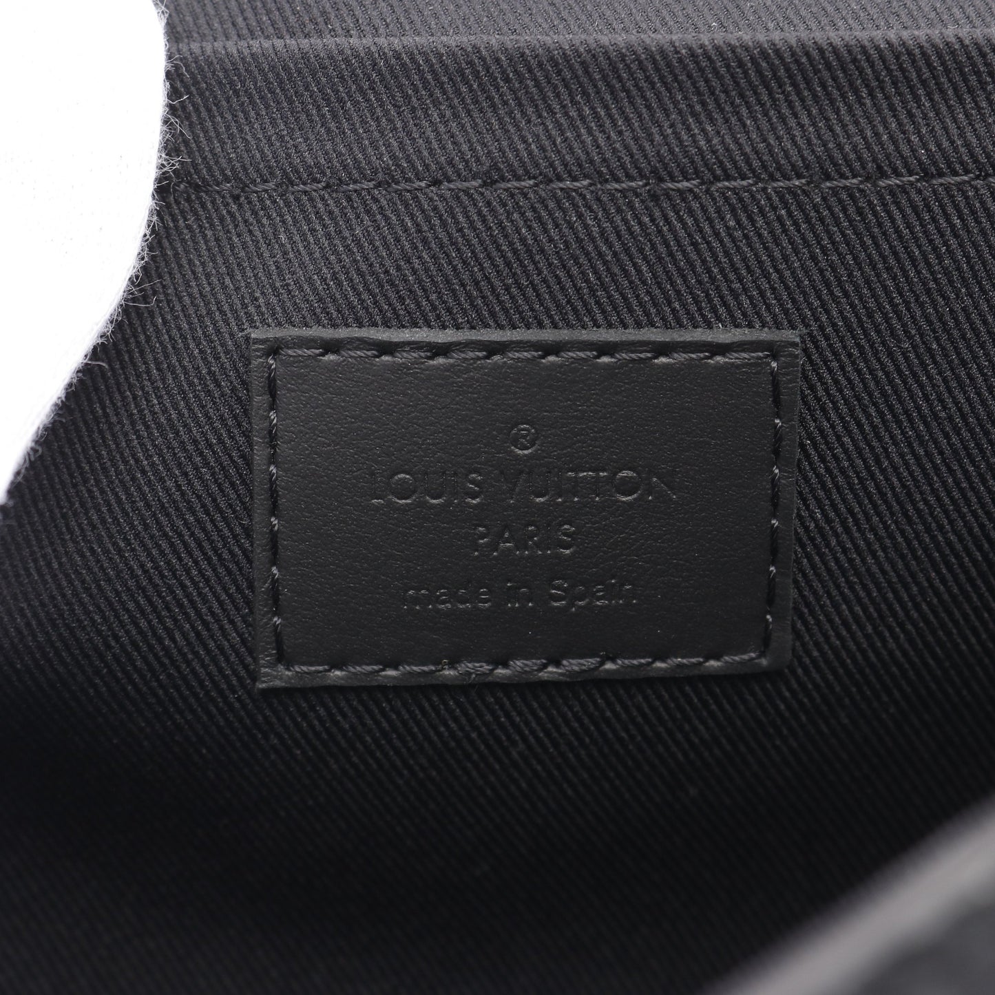Sケープ メッセンジャー モノグラムトリヨン ショルダーバッグ レザー ブラック ルイヴィトン バッグ LOUIS VUITTON