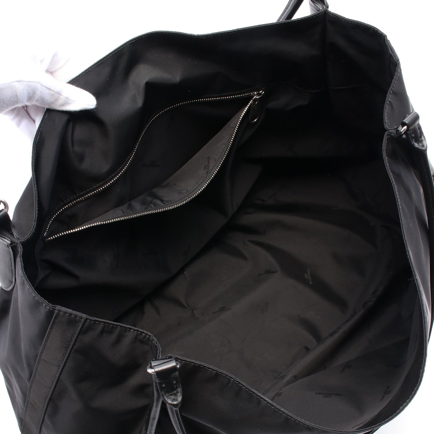 GENEVE ラージ ホーボー ショルダーバッグ トートバッグ ナイロン レザー ブラック バレンシアガ バッグ BALENCIAGA