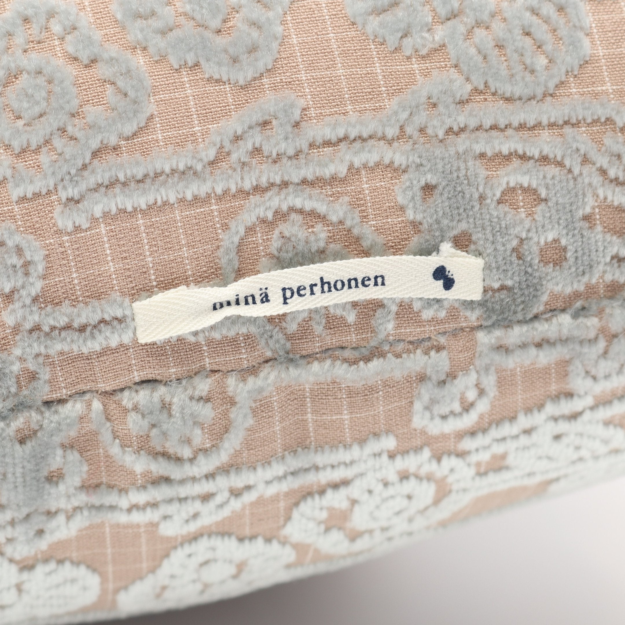 クッション うさぎ インテリア キャンバス ベージュ イエロー マルチ