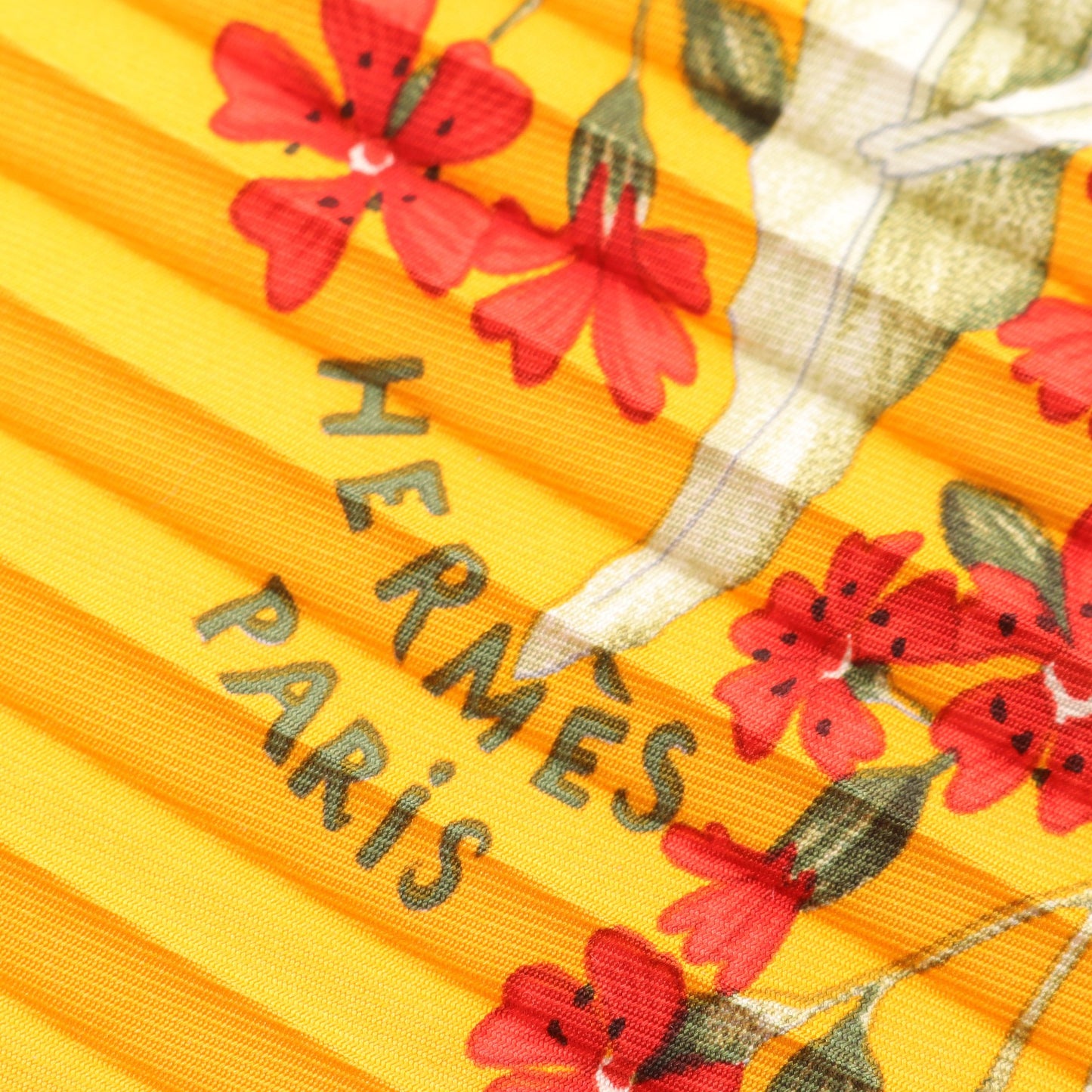 カレプリセ la prairie スカーフ プリーツ シルク ホワイト オレンジ マルチカラー エルメス 財布・小物 HERMES