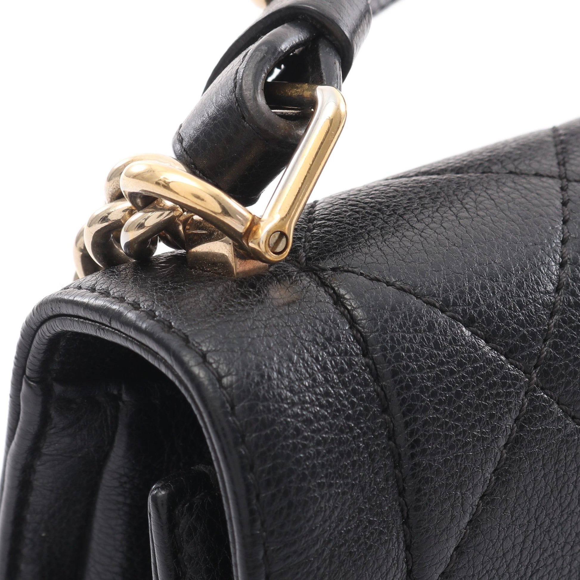 マトラッセ クリックラベル チェーンショルダーバッグ レザー ブラック ゴールド金具 2WAY シャネル バッグ CHANEL