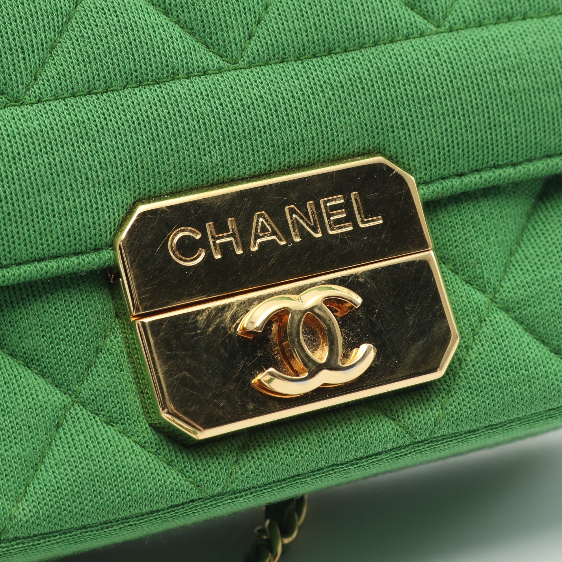 マトラッセ シングルフラップ チェーンショルダーバッグ コットンジャージー レザー グリーン ゴールド金具 シャネル バッグ CHANEL